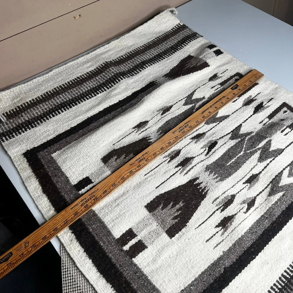 Vintage Navajo Style Yei Rug Handwoven Wool Southwest Textile 26x36